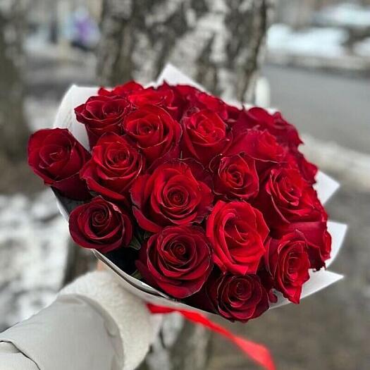 Купить цветы в магазине в городе Москва